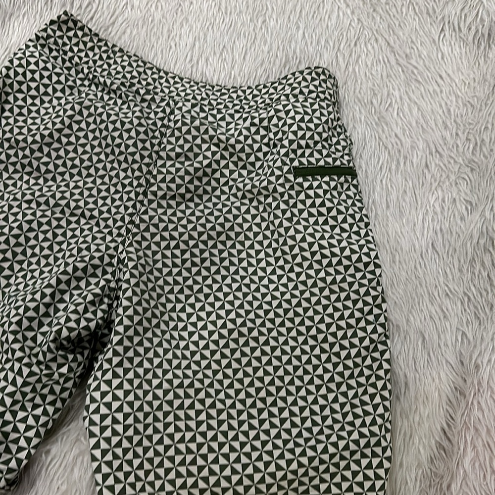 Patagonia green in wheel summer beach board shorts size 33 - Picture 6 of 7